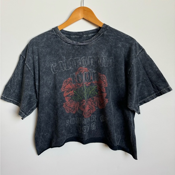 Fifth Sun Tops - Faded graphics tee